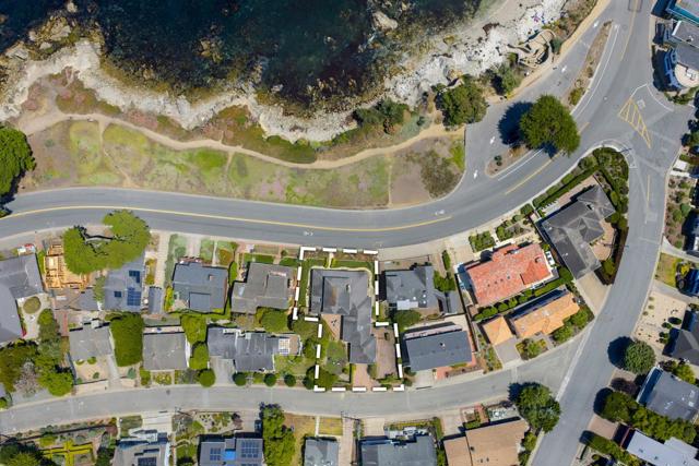 847 Ocean View Boulevard, Pacific Grove CA: https://media.crmls.org/mediaz/0faae729-b3af-4785-904c-bb56db3496b3.jpg