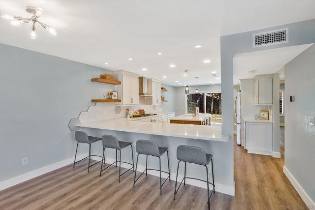 6974 Camino Pacheco, San Diego CA: https://media.crmls.org/mediaz/0fab7773-fde7-444f-8535-25dbdf20f90f.jpg