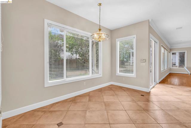 Image 17 of 60 For 5 Circle E Ranch Pl