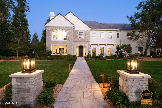 2160 Marshbrook Road, Thousand Oaks CA: https://media.crmls.org/mediaz/0fae7995-e9d8-48e4-84c1-c0c009426ccb.jpg