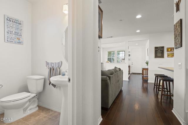 11349 Darling Road, Ventura CA: https://media.crmls.org/mediaz/0faef47f-45fd-4b50-b02c-cb7f7d182d51.jpg