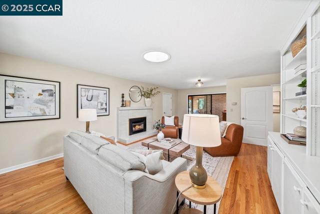 53 Brookside Rd., Orinda CA: https://media.crmls.org/mediaz/0faf6ee1-5f76-4ee2-8deb-ebd5c3280e70.jpg