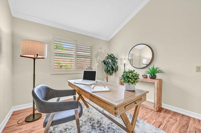 4459 Dorchester Pl, Carlsbad CA: https://media.crmls.org/mediaz/0fb07c48-8348-4528-9782-8e70abd8cf59.jpg