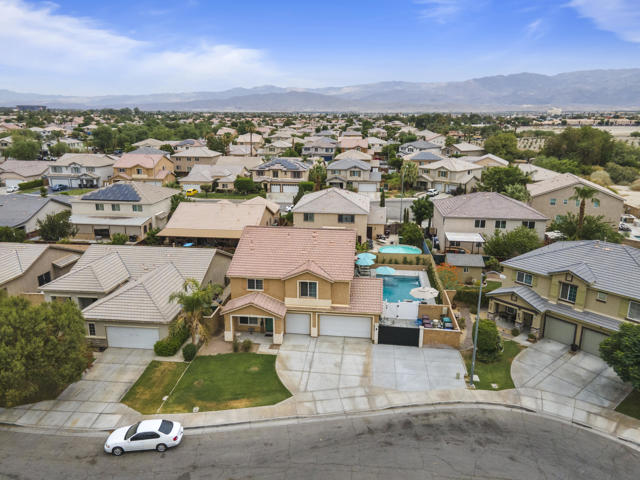 Image 6 of 33 For 83684 San Mateo Avenue
