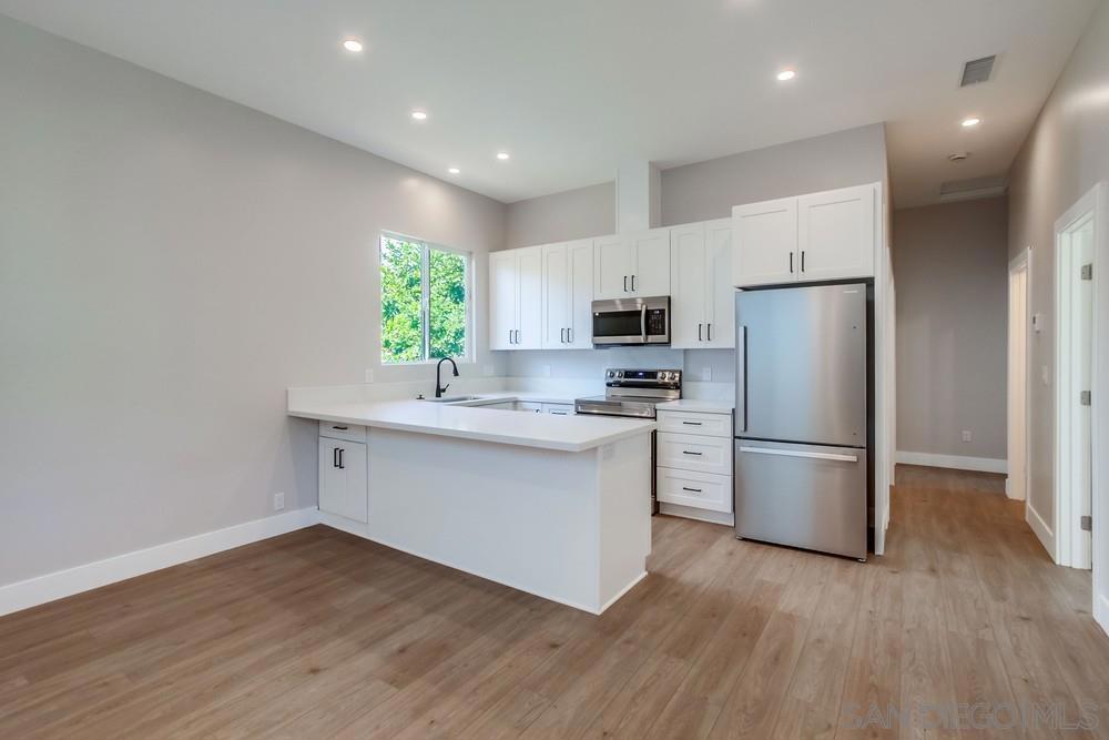 MLS #250040243SD image #28