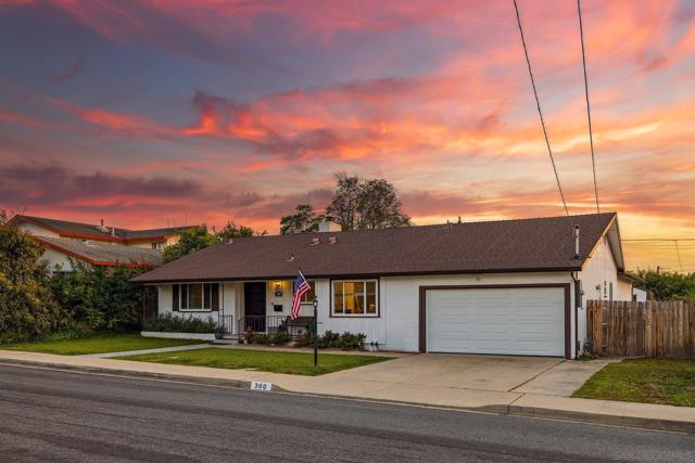 360 Alpine Ave, Chula Vista CA: https://media.crmls.org/mediaz/0fb1d49e-5dc2-43f8-a2df-4f500c3bb3e3.jpg