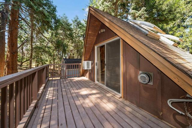 21803 Crestline Road, Palomar Mountain CA: https://media.crmls.org/mediaz/0fb24d3a-2407-4403-97e8-c1d57d0248c6.jpg