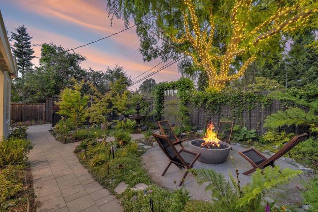 15415 Winchester Boulevard, Monte Sereno CA: https://media.crmls.org/mediaz/0fb26cf6-994c-4ef8-a878-76320b954fd1.jpg