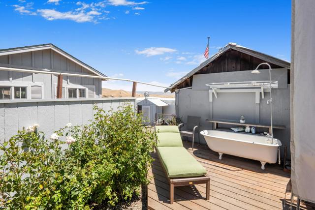 1537 School Road, San Juan Bautista CA: https://media.crmls.org/mediaz/0fb38b81-7d6f-4770-8e73-7672e83879c1.jpg