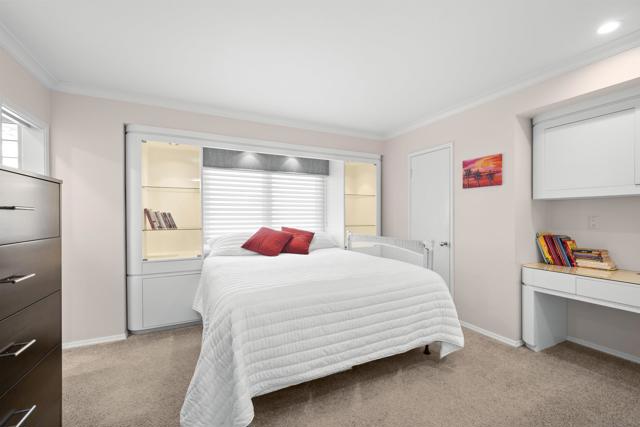 1151 Catalina Boulevard, San Diego CA: https://media.crmls.org/mediaz/0fb45224-13d2-45a4-b834-e252d18f553f.jpg