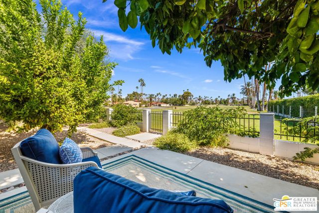 5155 E Bobolink Lane, Palm Springs CA: https://media.crmls.org/mediaz/0fb7a495-c685-4ba5-b229-86c31333d106.jpg