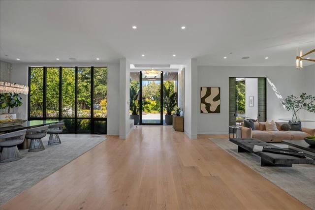 88 Tuscaloosa Avenue, Atherton CA: https://media.crmls.org/mediaz/0fb7a6b3-2ea5-425c-b7c4-5daceaeb58fb.jpg