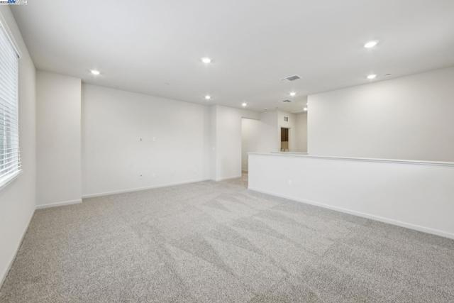 4111 Markovich Court, Richmond CA: https://media.crmls.org/mediaz/0fb91c27-99b9-4e08-a757-0f2df2343ede.jpg