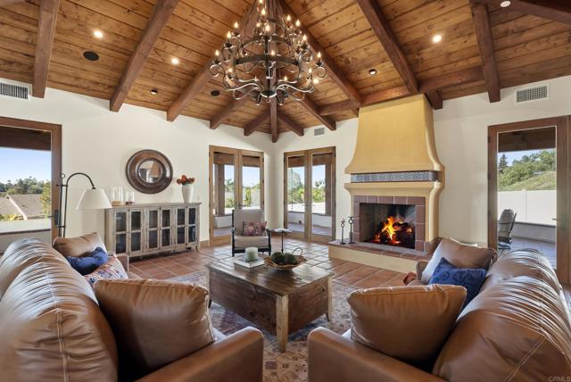 Detail Gallery Image 22 of 75 For 2525 Date Palm Ct, Vista,  CA 92084 - 3 Beds | 3/1 Baths