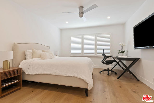 3482 Vista Haven Road, Sherman Oaks CA: https://media.crmls.org/mediaz/0fbd0756-8ef7-41ef-b052-d0394ed09d99.jpg
