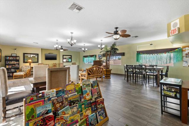 Detail Gallery Image 45 of 51 For 1333 Olive Ave #69,  Vista,  CA 92083 - 3 Beds | 2 Baths