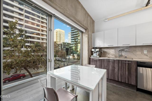 645 W 9th Street, Los Angeles CA: https://media.crmls.org/mediaz/0fbdfe0c-3ded-4e95-9014-3fe006d32d22.jpg