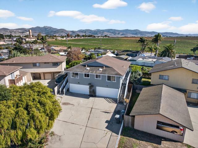 18848 Eisenhower Street, Salinas CA: https://media.crmls.org/mediaz/0fbe5320-35dd-4a67-a86f-7005186beee9.jpg