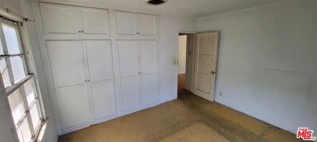 6555 De Celis Place photo 8