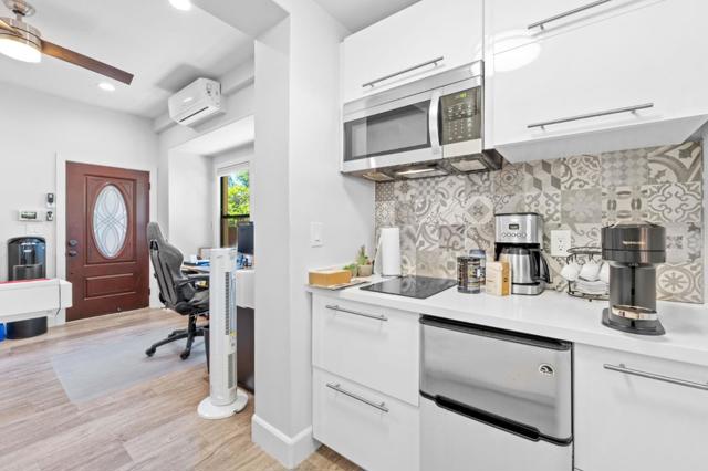251 Middlefield Road, Palo Alto CA: https://media.crmls.org/mediaz/0fbefeb7-fb2b-4bee-9505-ee0acbb35c7b.jpg