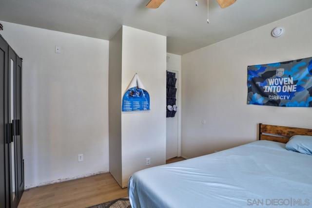 327 61st STREET, San Diego CA: https://media.crmls.org/mediaz/0fbf5f55-8745-488c-8bc2-2d4d4169fbfb.jpg