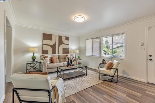 7600 Ironwood Dr, Dublin CA: https://media.crmls.org/mediaz/0fc23129-7d48-465d-97a5-f61796527ffc.jpg