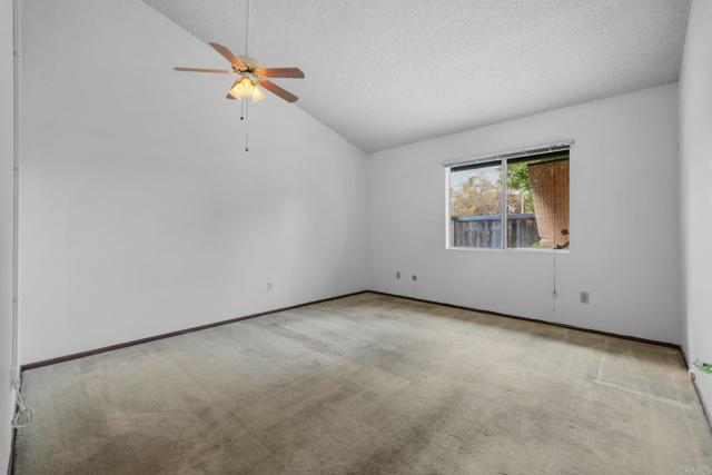 Detail Gallery Image 16 of 29 For 2469 Turnbridge, Escondido,  CA 92027 - 2 Beds | 2 Baths