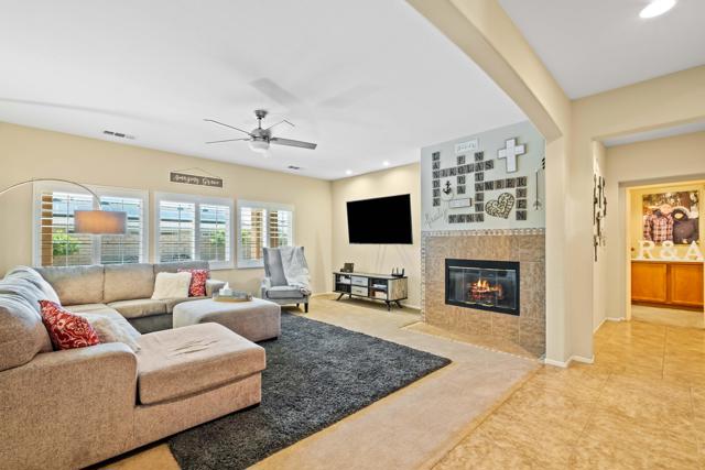 Image 4 of 28 For 41371 Butler Court