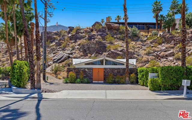 2499 S Palm Canyon Drive, Palm Springs, CA 92264