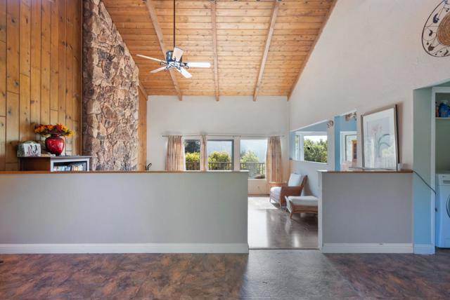 267 Crows Nest Drive, Boulder Creek CA: https://media.crmls.org/mediaz/0fc30ddb-7003-4882-98e7-b3f901887793.jpg
