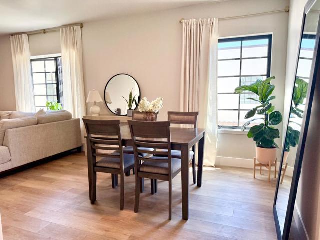 400 San Benito St, Hollister CA: https://media.crmls.org/mediaz/0fc3eabb-fa58-47cc-a51e-0979d6b9cf7a.jpg