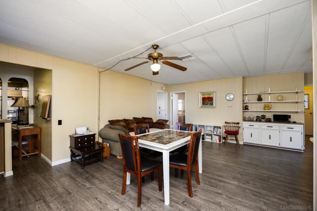4650 Dulin Rd, Fallbrook CA: https://media.crmls.org/mediaz/0fc49637-8526-4e46-bd0b-4dcafae93ca4.jpg