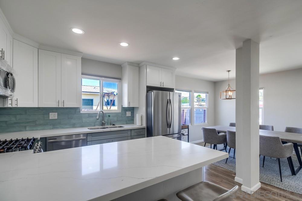 MLS #250037324SD image #15