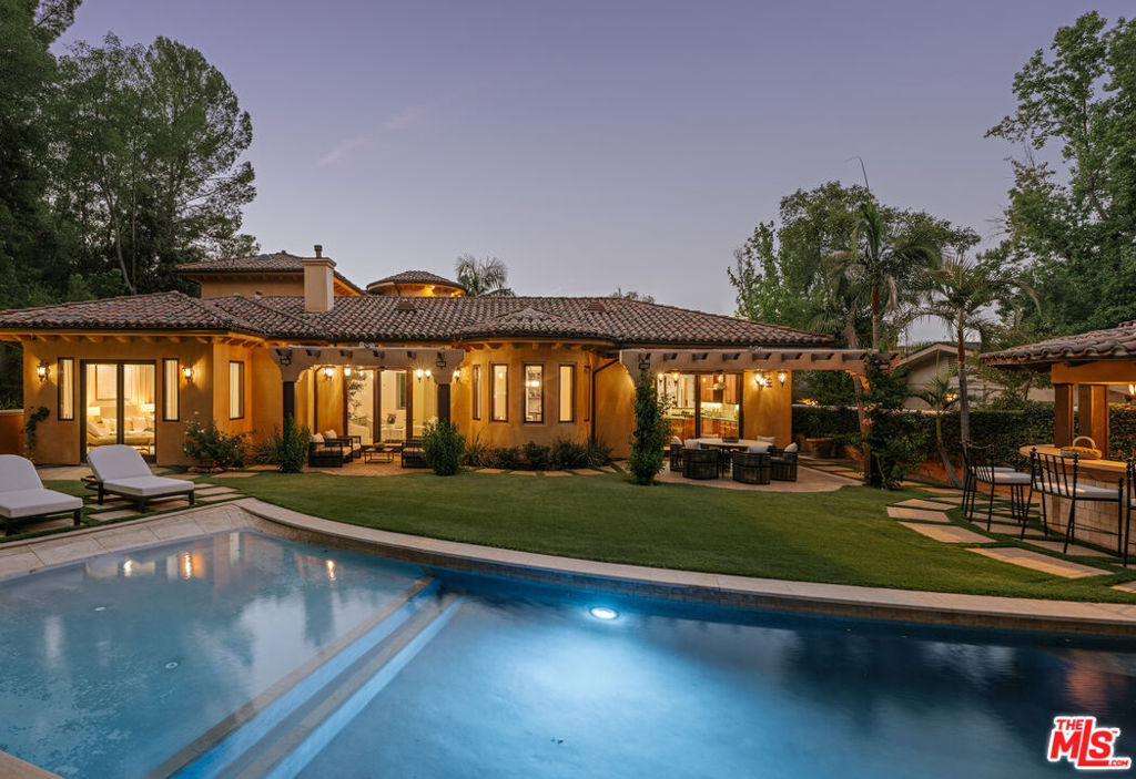 MLS #26881811 image #1