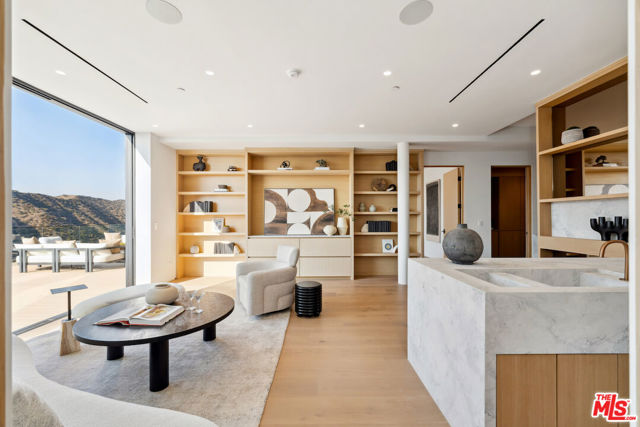 1149 Linda Flora Drive, Los Angeles CA: https://media.crmls.org/mediaz/0fc618bd-2fc4-4d91-8add-ee30b5272594.jpg