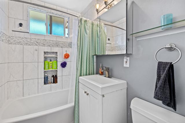 8626 Prospect Avenue, Santee CA: https://media.crmls.org/mediaz/0fc7a4ec-8b24-4b20-8134-73da88cb4f52.jpg