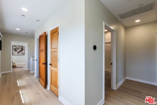 Drew Fenton | 509 Wynola Street Pacific Palisades CA | MLS: 7365865 Drew Fenton | 509 Wynola Street Pacific Palisades CA | MLS: 7365865