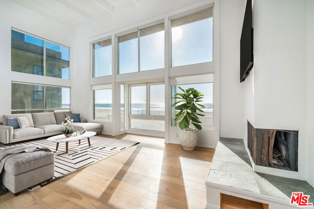 3711 OCEAN FRONT #3