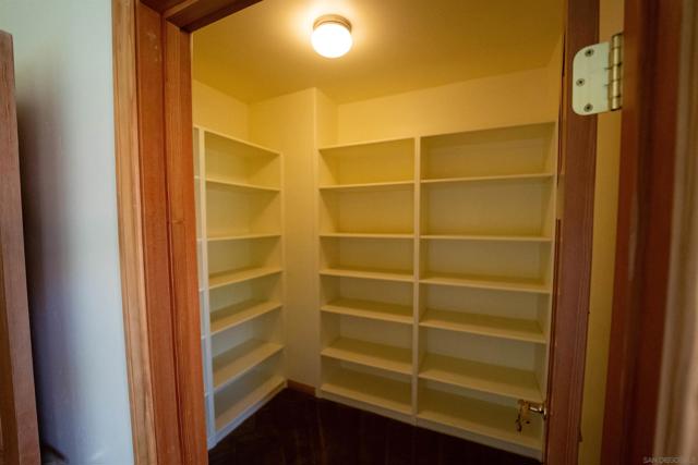 24726 Zanja Place, Ramona CA: https://media.crmls.org/mediaz/0fc9f925-87a5-4204-a7c8-42ef22bd14cf.jpg
