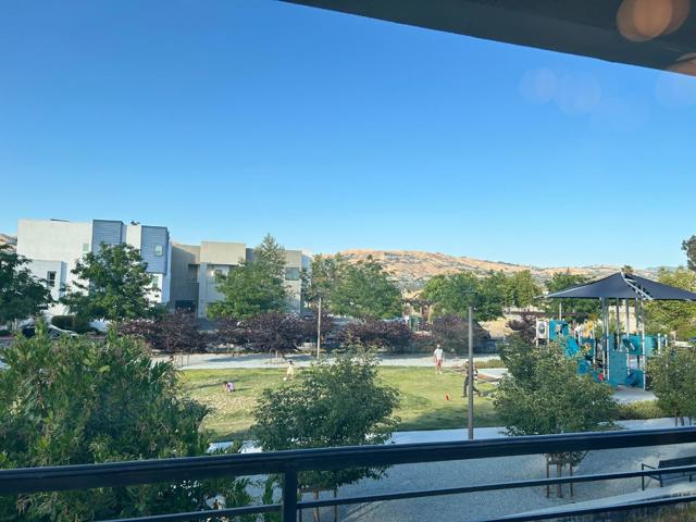 750 Fruit Ranch Loop, San Jose CA: https://media.crmls.org/mediaz/0fca4c89-6577-4cf5-b99e-a604c531f4f1.jpg