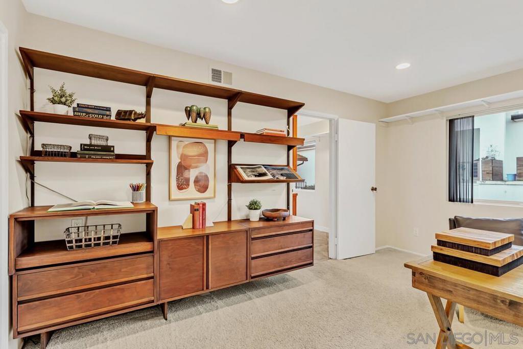 MLS #250042613SD image #23