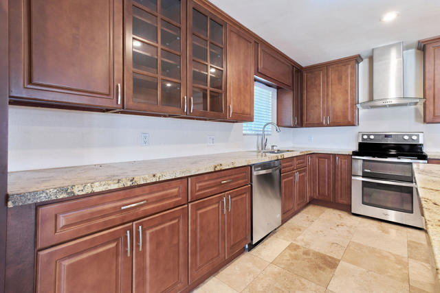 83175 Rue Paray, Thermal CA: https://media.crmls.org/mediaz/0fcb9b04-0dc7-4588-b7b2-0f05d56fd5e6.jpg