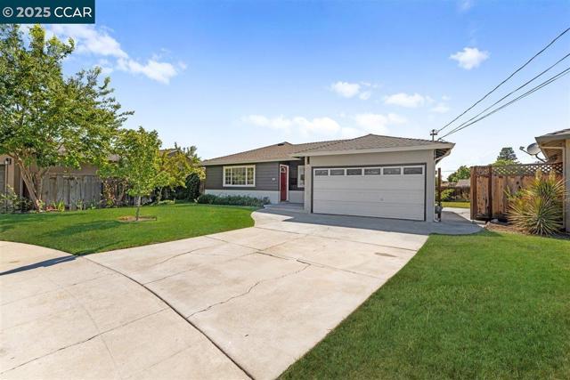 365 Pestana Pl, Livermore CA: https://media.crmls.org/mediaz/0fcbb1f3-19d4-4b37-9a91-8e5b21cd021e.jpg