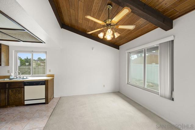3102 S Granada Ave, Spring Valley CA: https://media.crmls.org/mediaz/0fcbff1a-44b2-4c4f-ac69-486899e94909.jpg