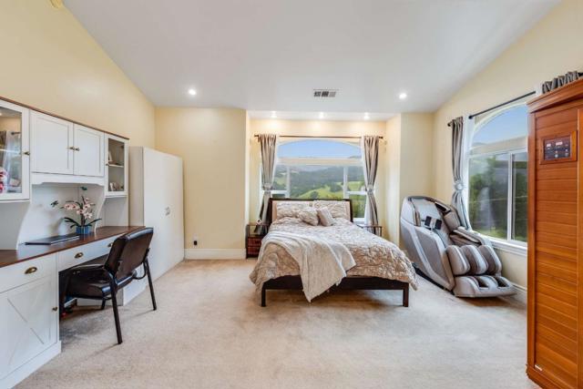 17645 Manzanita Drive, Morgan Hill CA: https://media.crmls.org/mediaz/0fcd9f5e-6fac-408e-b8d3-9ed5d016b953.jpg