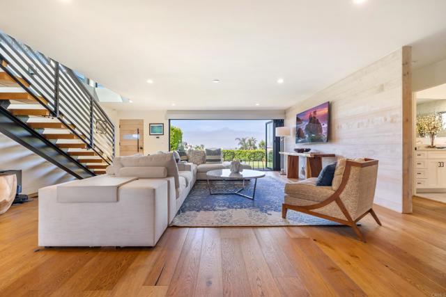 Detail Gallery Image 4 of 54 For 5080 Carlsbad Blvd, Carlsbad,  CA 92008 - 5 Beds | 4 Baths