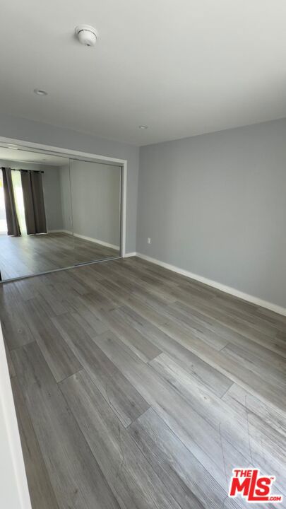 515 Myrtle Street, Glendale CA: https://media.crmls.org/mediaz/0fcfd440-6b94-4386-87f7-b0125e35780a.jpg