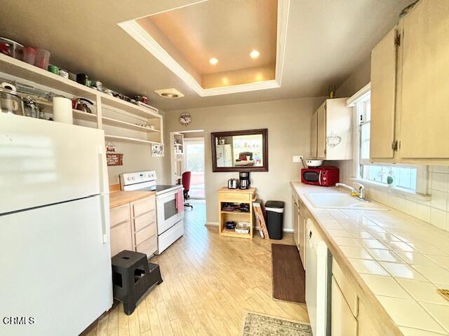 Detail Gallery Image 7 of 16 For 140 Los Angeles Ave, Oxnard,  CA 93035 - 2 Beds | 2 Baths