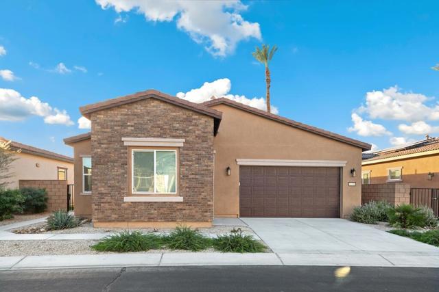 48753 Barrymore Street, Indio CA: https://media.crmls.org/mediaz/0fd0b358-d872-4e11-b0b6-aca738dd20d3.jpg
