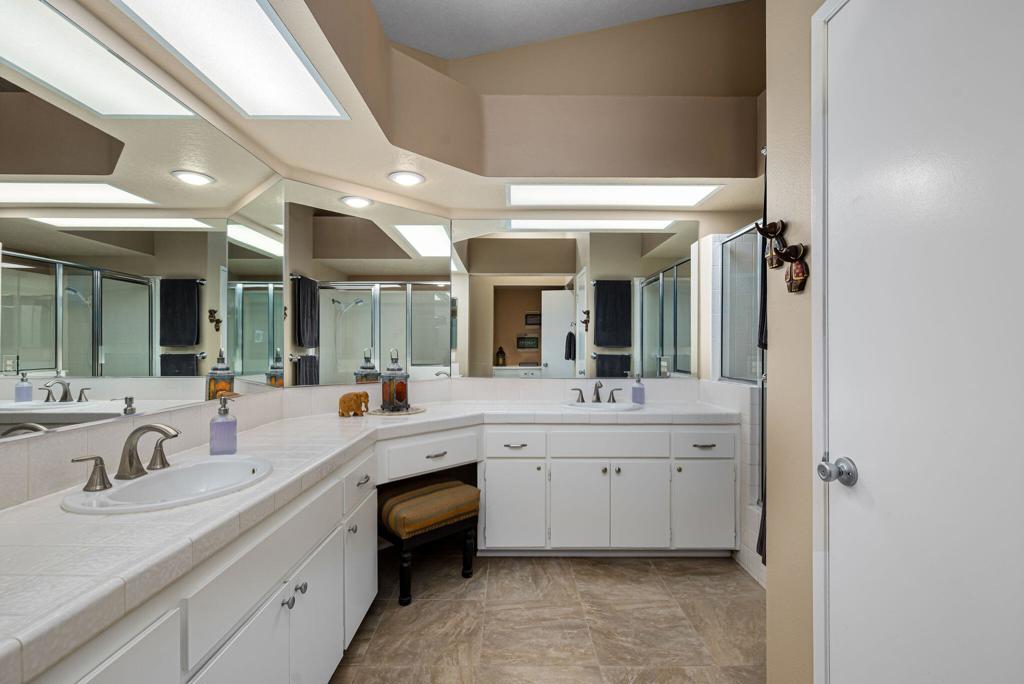 MLS #219138643DA image #27